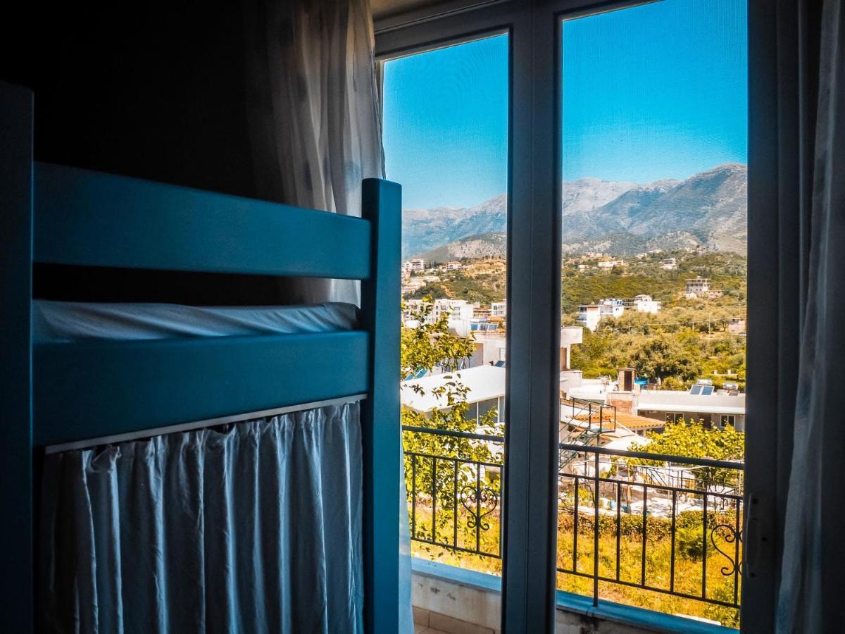 Sun Bakers Hostel Himare Esterno foto