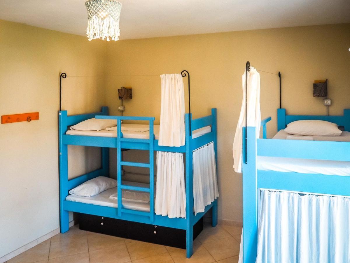 Sun Bakers Hostel Himare Esterno foto